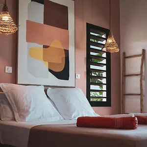 https://galanterie.comcaribbean.com